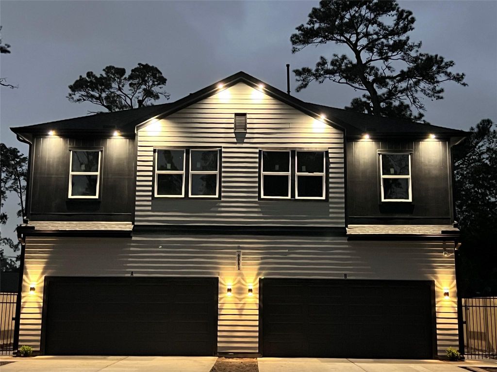 6531 Rosemary Lane B, Houston, TX 77016