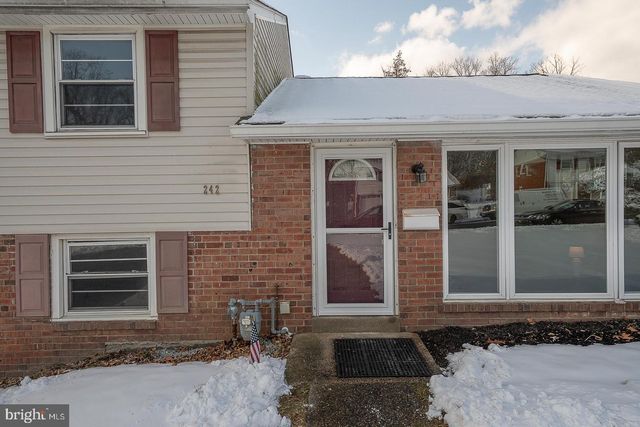 242 LEWIS RD, Springfield, PA 19064