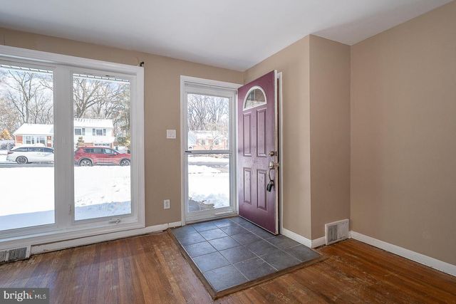 242 LEWIS RD, Springfield, PA 19064