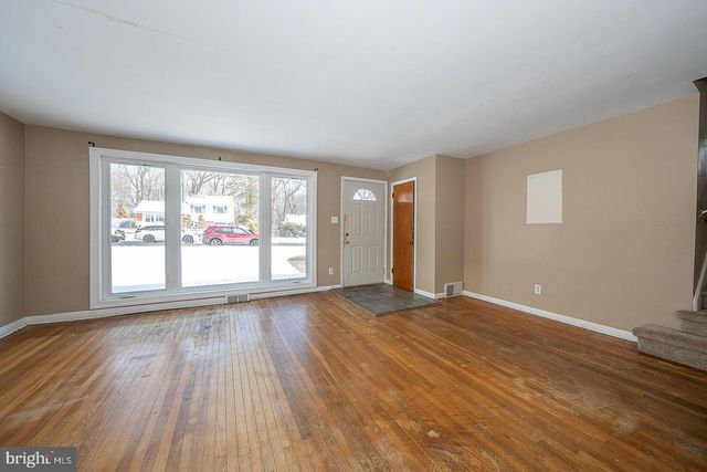 242 LEWIS RD, Springfield, PA 19064