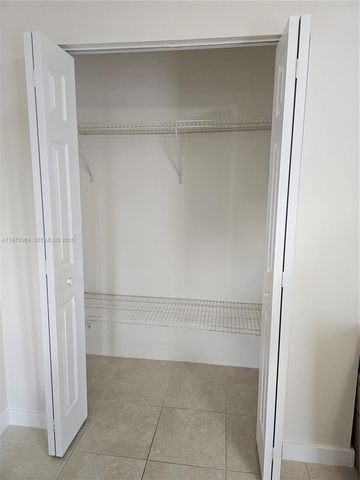 6901 SW 95th Ave 0, Miami, FL 33173