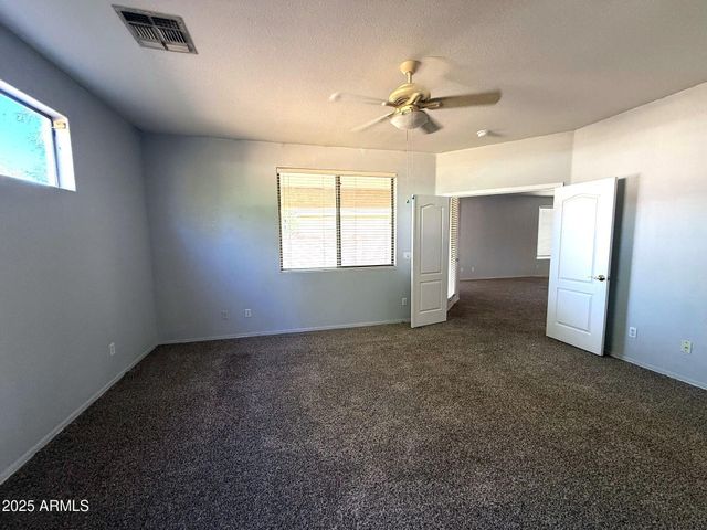 1017 S HAZEL Court, Gilbert, AZ 85296