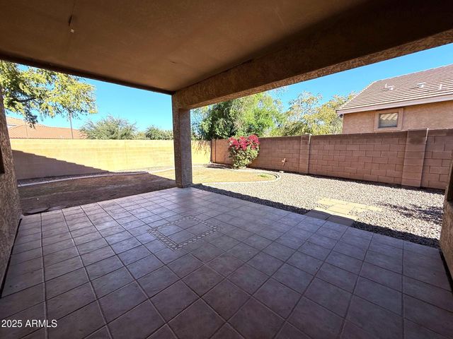 1017 S HAZEL Court, Gilbert, AZ 85296