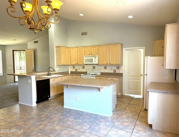 1017 S HAZEL Court, Gilbert, AZ 85296