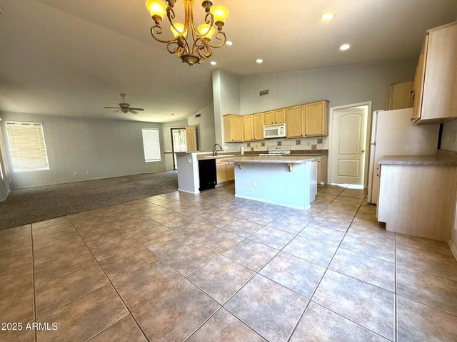 1017 S HAZEL Court, Gilbert, AZ 85296