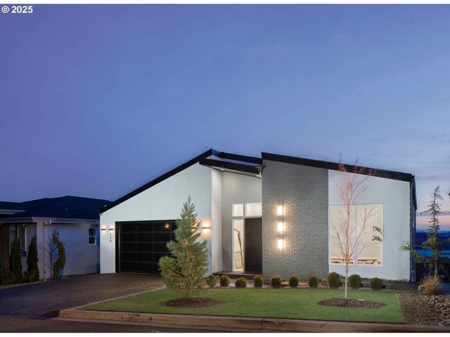 356 W W St, Washougal, WA 98671