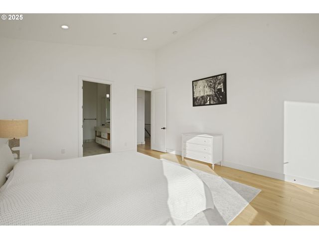 356 W W St, Washougal, WA 98671