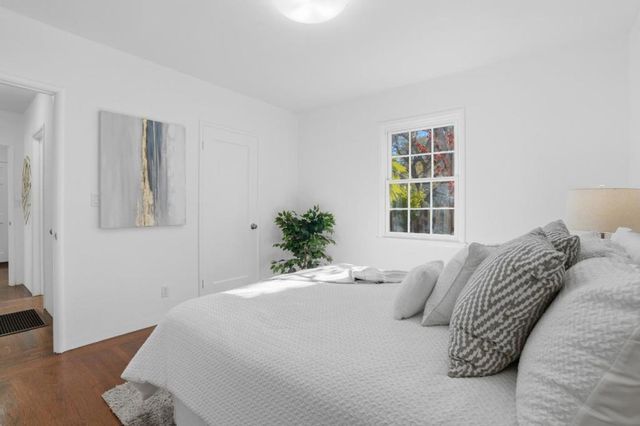 2055 Oakwood Drive, East Palo Alto, CA 94303