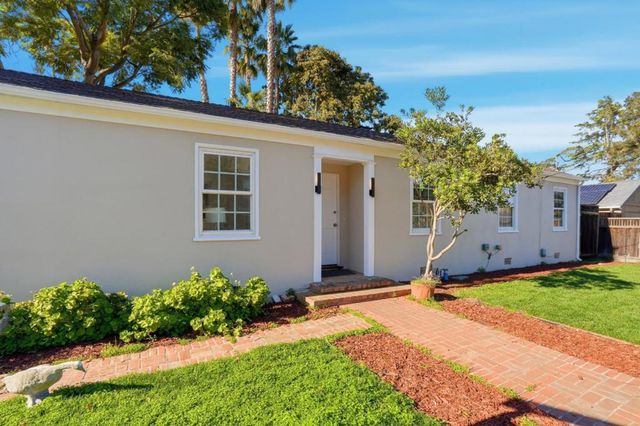 2055 Oakwood Drive, East Palo Alto, CA 94303