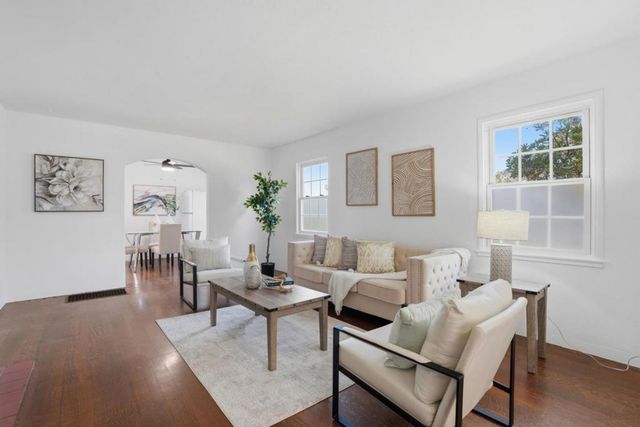 2055 Oakwood Drive, East Palo Alto, CA 94303