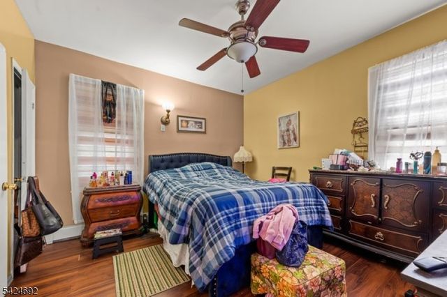 42 Scheerer Ave, Newark City, NJ 07112