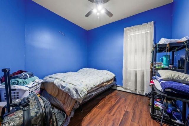 42 Scheerer Ave, Newark City, NJ 07112