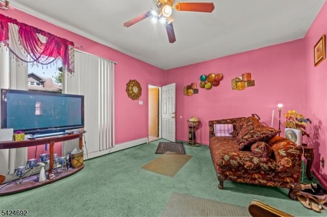 42 Scheerer Ave, Newark City, NJ 07112