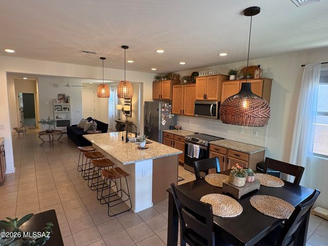 10698 W Hayward Drive, Marana, AZ 85653