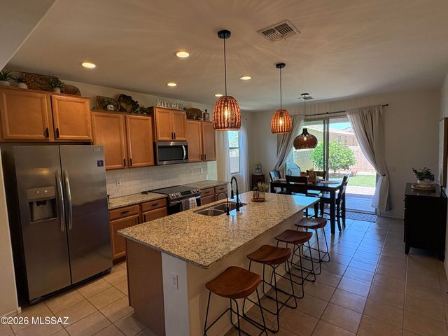 10698 W Hayward Drive, Marana, AZ 85653