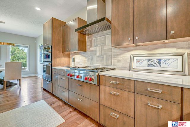 8930 Birdie Run, Lincoln, NE 68520