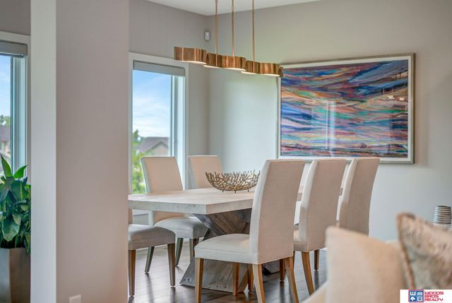 8930 Birdie Run, Lincoln, NE 68520