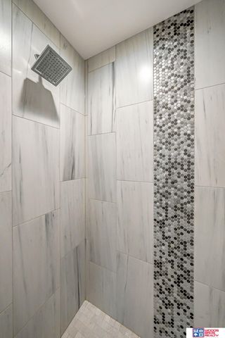 8930 Birdie Run, Lincoln, NE 68520