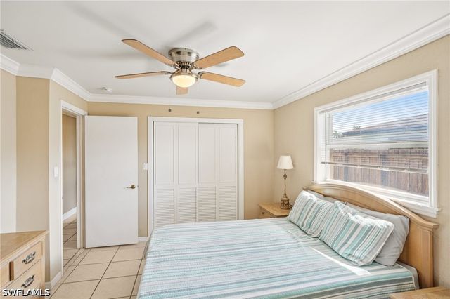 770 93rd AVE N, Naples, FL 34108