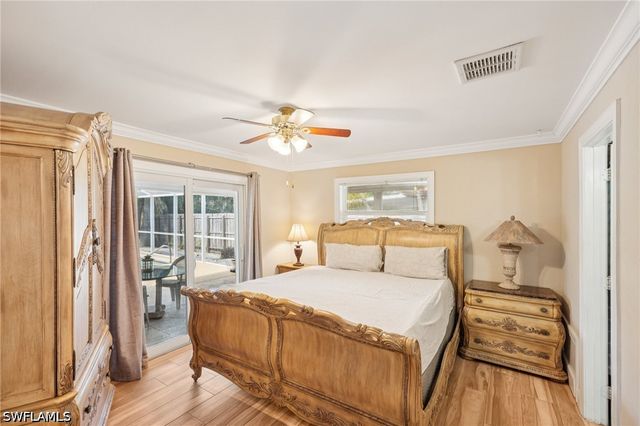 770 93rd AVE N, Naples, FL 34108