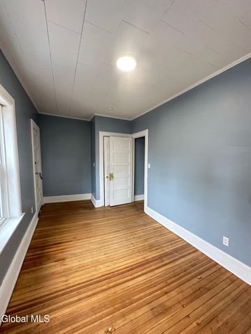 51 Elm Street, Albany, NY 12202