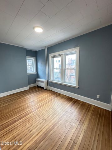 51 Elm Street, Albany, NY 12202