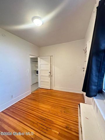 51 Elm Street, Albany, NY 12202