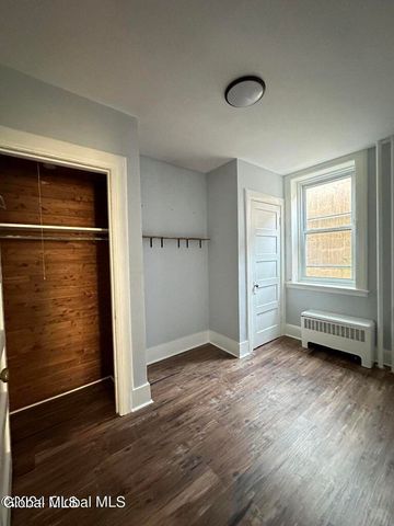 51 Elm Street, Albany, NY 12202