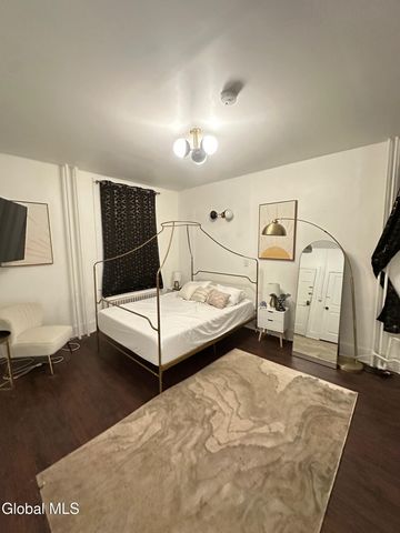 51 Elm Street, Albany, NY 12202