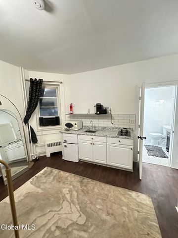 51 Elm Street, Albany, NY 12202