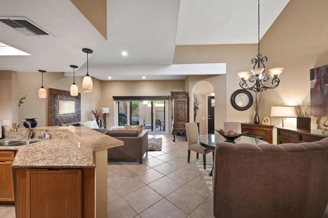 73421 Foxtail Lane, Palm Desert, CA 92260