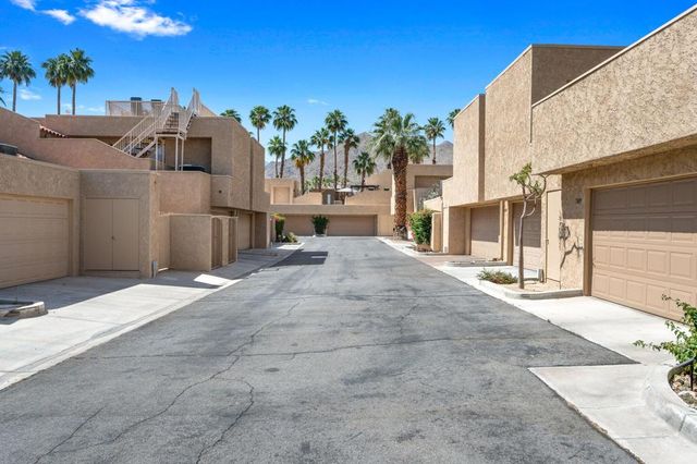 73421 Foxtail Lane, Palm Desert, CA 92260