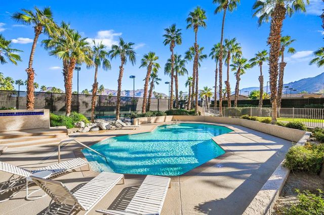 73421 Foxtail Lane, Palm Desert, CA 92260