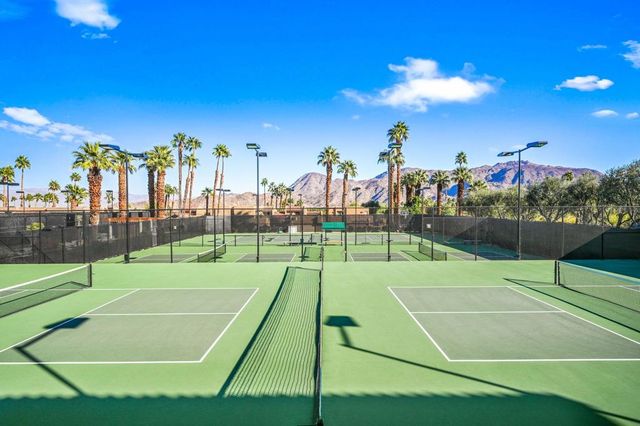 73421 Foxtail Lane, Palm Desert, CA 92260