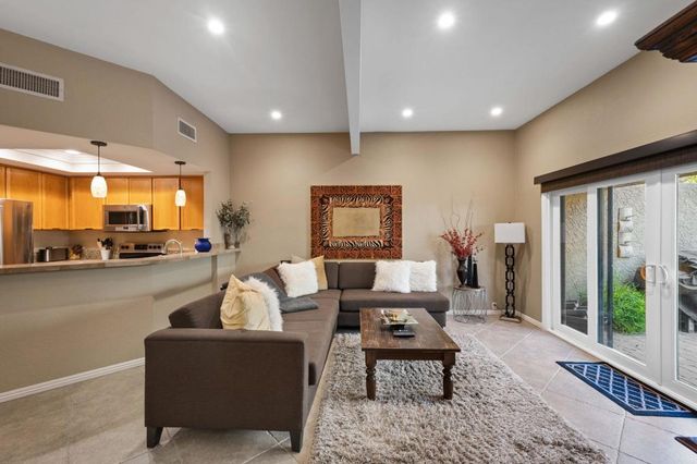 73421 Foxtail Lane, Palm Desert, CA 92260