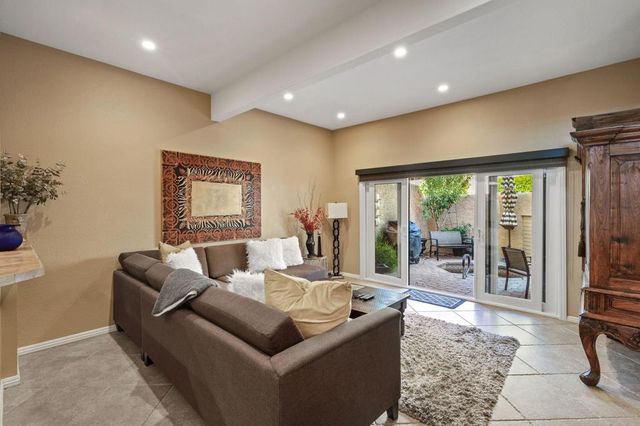73421 Foxtail Lane, Palm Desert, CA 92260