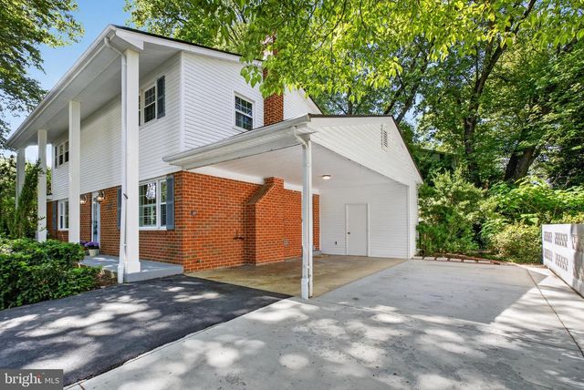 6710 SYDENSTRICKER RD, Springfield, VA 22152