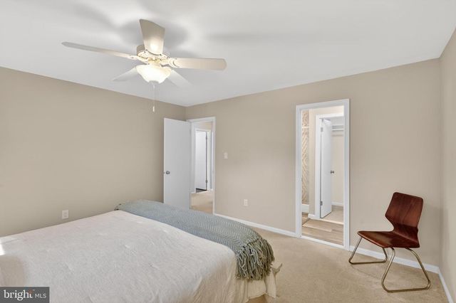6710 SYDENSTRICKER RD, Springfield, VA 22152