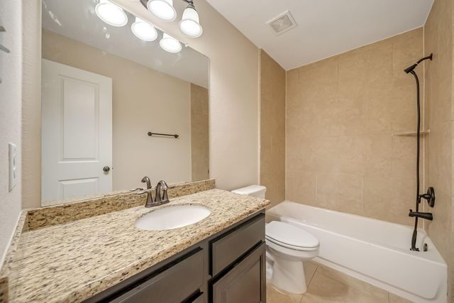 8410 Creekside Timbers Drive, Tomball, TX 77375