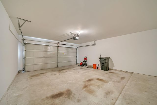 8410 Creekside Timbers Drive, Tomball, TX 77375