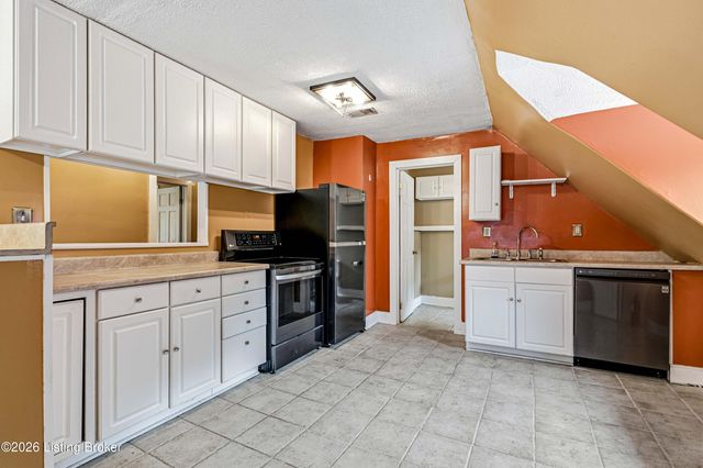 1127 S Brook St APT 5, Louisville, KY 40203