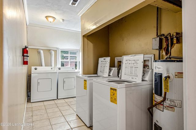 1127 S Brook St APT 5, Louisville, KY 40203