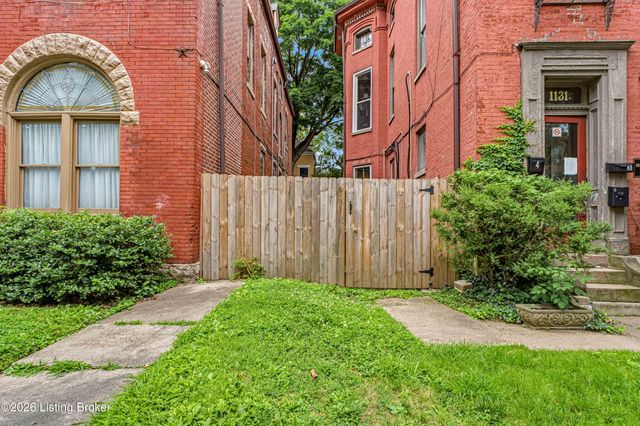1127 S Brook St APT 5, Louisville, KY 40203