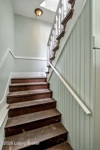 1127 S Brook St APT 5, Louisville, KY 40203