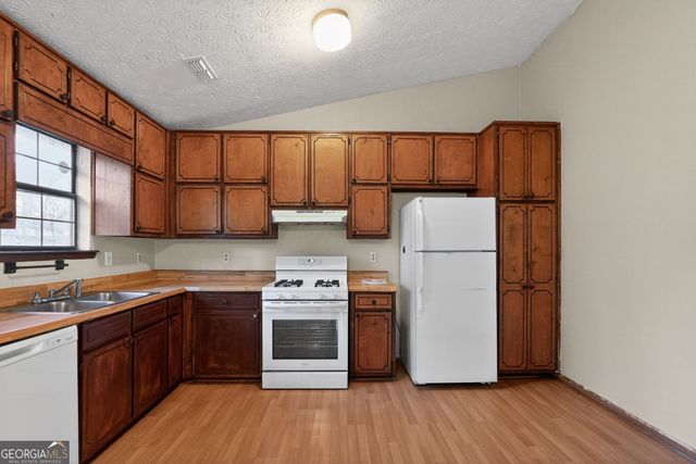 9224 Sunset Drive, Jonesboro, GA 30238