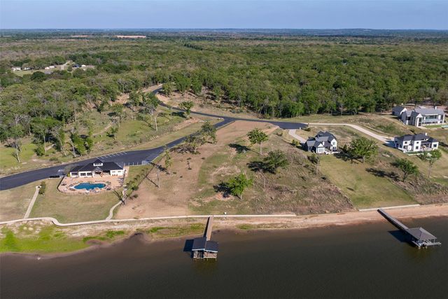 7024 Lakeshore Way, Malakoff, TX 75148