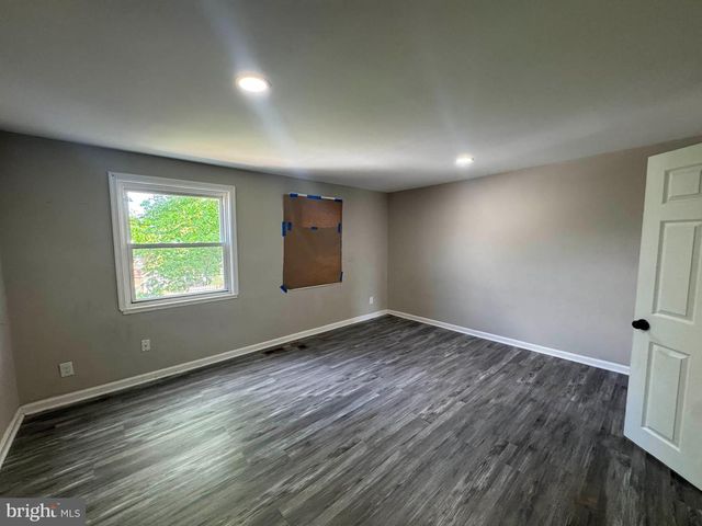3040 ELIZABETH AVE, Baltimore, MD 21230