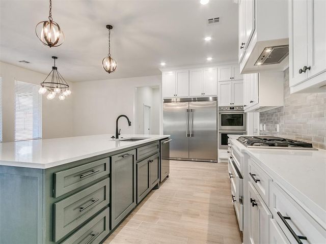 4405 Las Colinas Lane, Norman, OK 73072