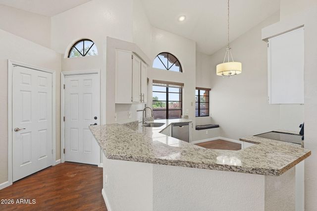 3538 E South Fork Drive, Phoenix, AZ 85044