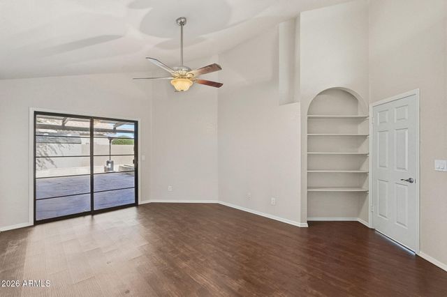 3538 E South Fork Drive, Phoenix, AZ 85044